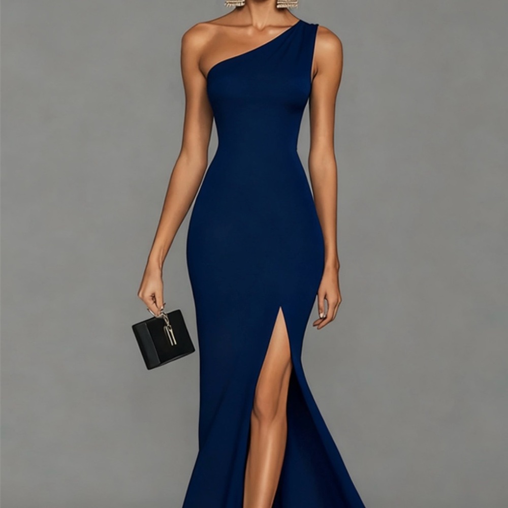 Elegant Sapphire Blue Evening Gown